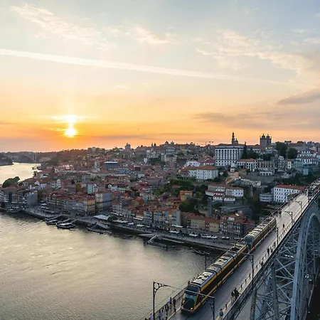 Stylish With Views Apartment Porto