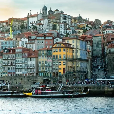Stylish With Views Apartment Porto