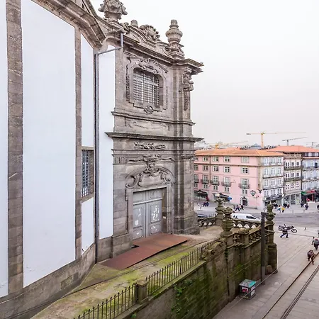 Stylish With Views Apartment Porto