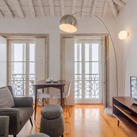 Stylish With Views Appartement