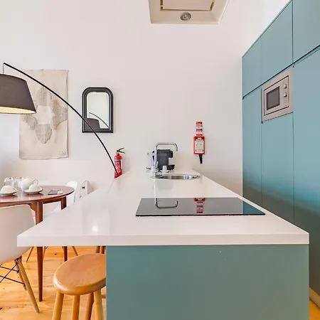 Апартаменты Stylish With Views