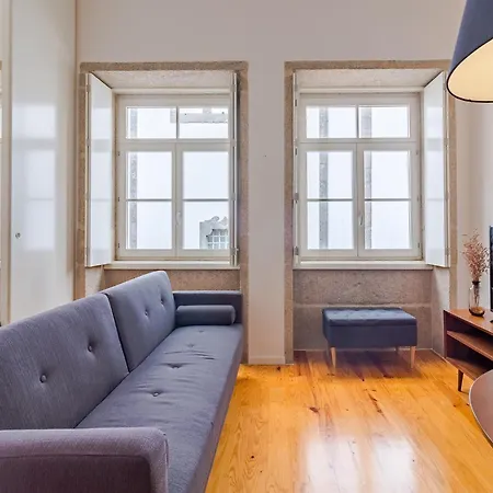Stylish With Views Апартаменты *