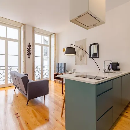 Stylish With Views Apartament