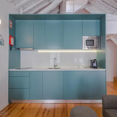 Stylish With Views Apartament