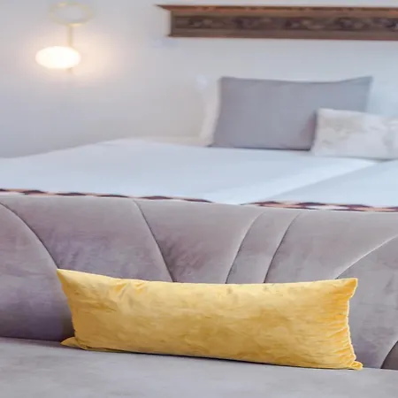 Stylish With Views Porto