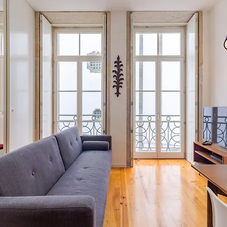 Apartment Stylish With Views *